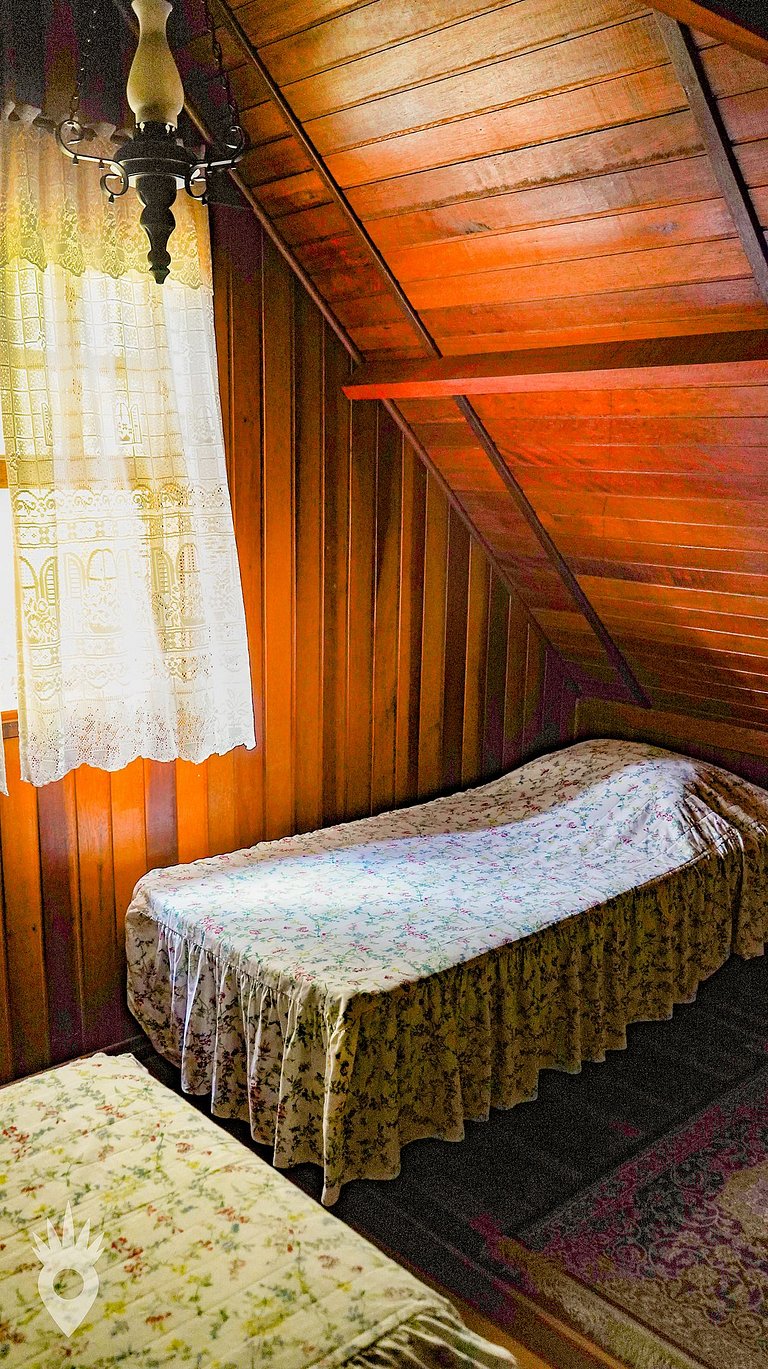 Casa Europeia com Lareira & Piscina em Indaiatuba