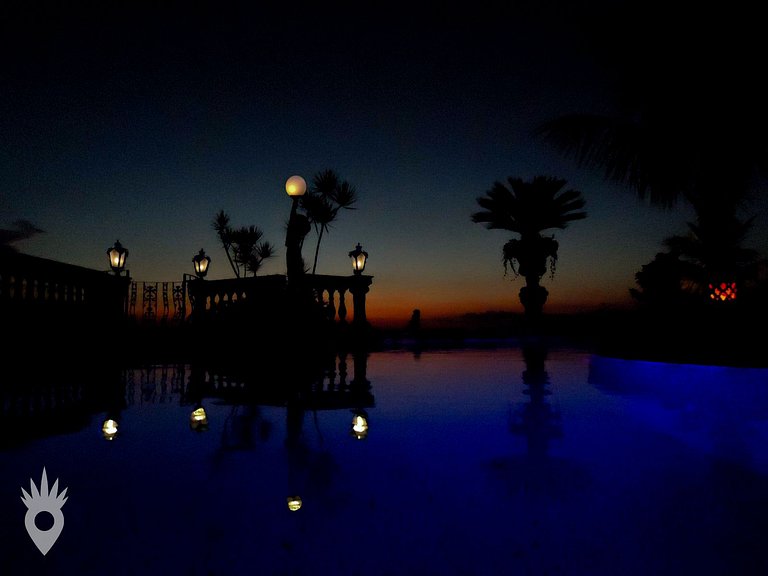 Casa Europea con Chimenea y Piscina en Indaiatuba