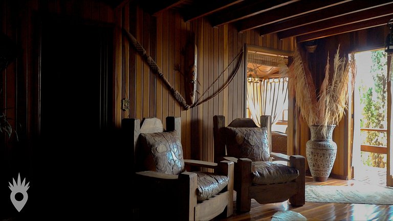 European House with Fireplace & Pool in Indaiatuba