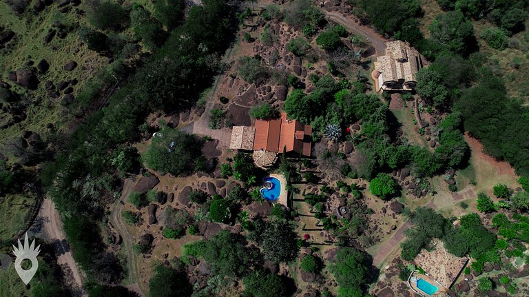 Casa Europeia com Lareira & Piscina em Indaiatuba