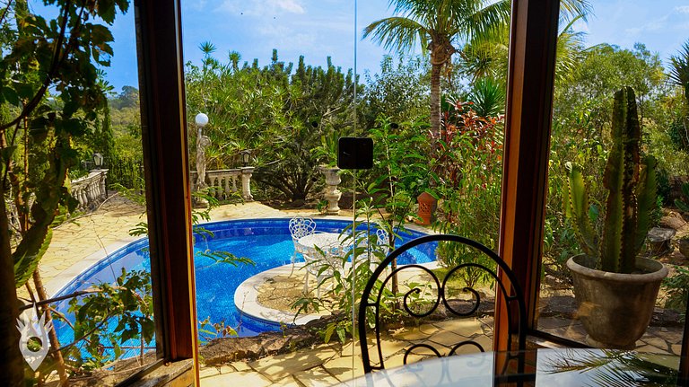 Casa Europeia com Lareira & Piscina em Indaiatuba