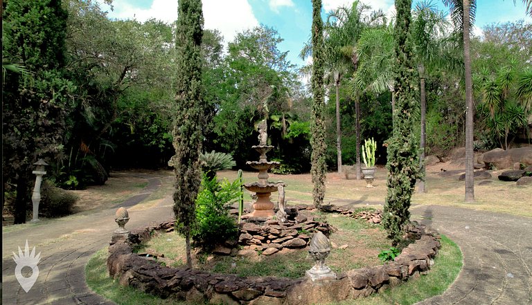 European House with Fireplace & Pool in Indaiatuba