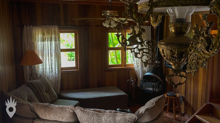 European Chalet with Nature Views in the Countryside