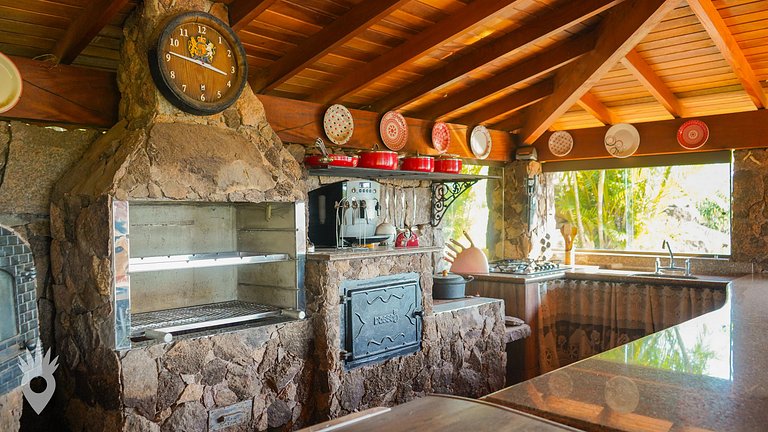 House with Pool & Gourmet Area in Indaiatuba