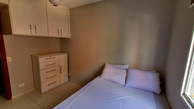 Apartamento na Praia do Tombo em Guarujá-SP