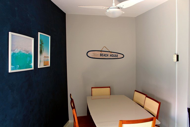 Apartamento na Praia do Tombo em Guarujá-SP