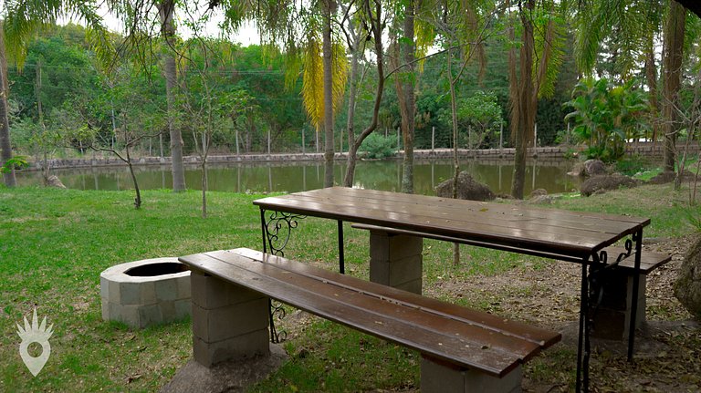 Casa Europeia com Lareira & Piscina em Indaiatuba